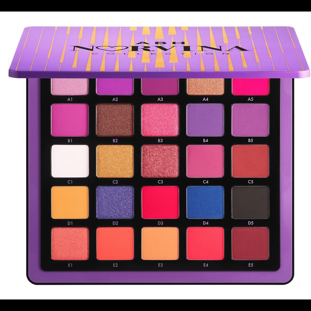Lux pigmented Anastasia Bev Hills Pallet: limited!